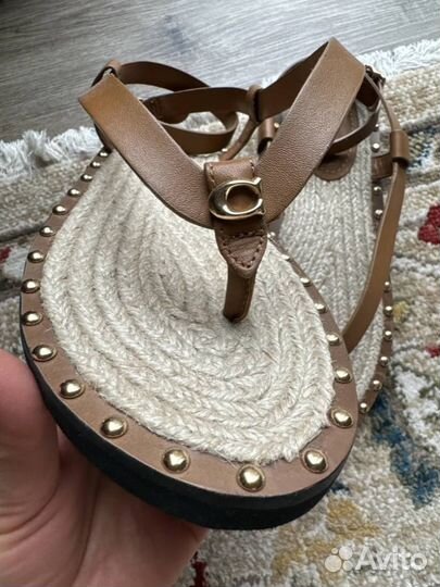 Сандалии Coach