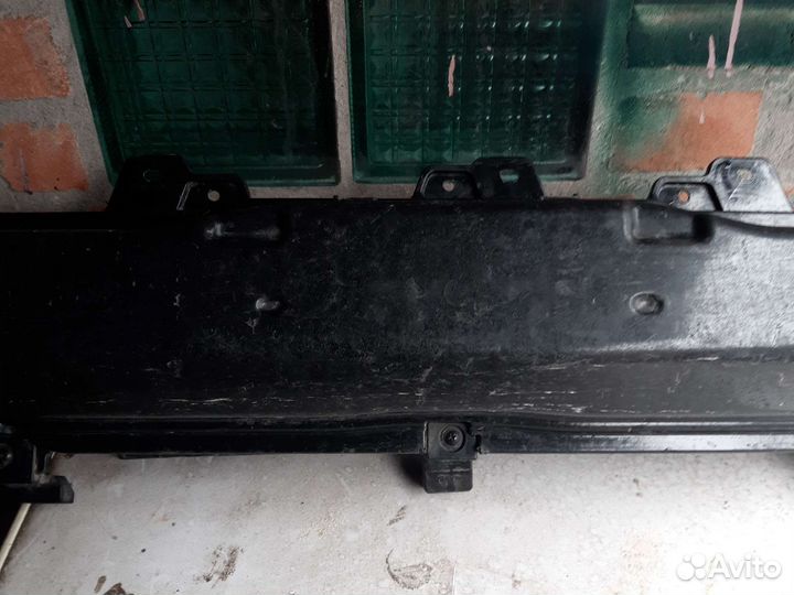 Усилитель бампера на Киа Спортедж4 2021