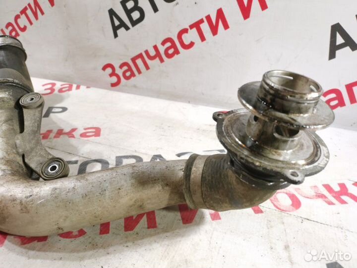 Патрубок интеркулера Volkswagen Passat седан 2.0