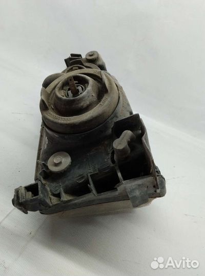 Фара передняя левая Mazda Capella