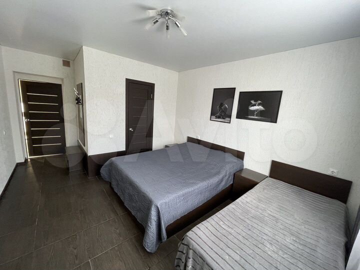 Здание за автовокзалом, 720 м²