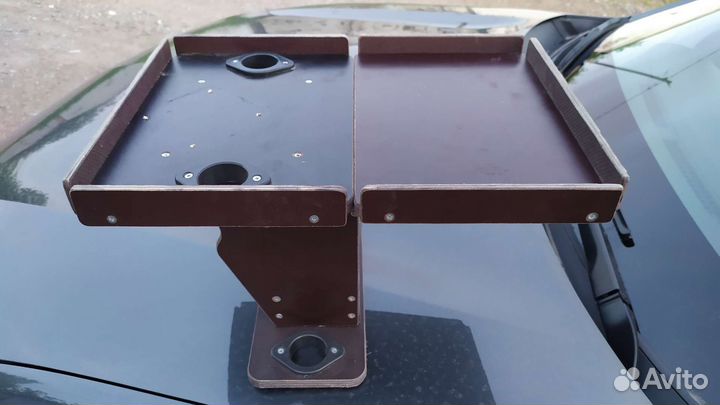 Столик для эхолота