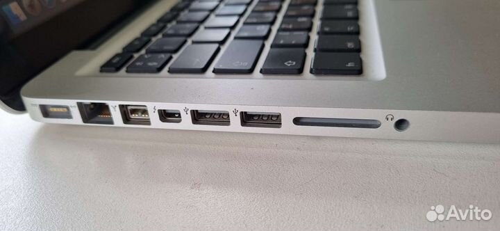 Apple MacBook Pro 13