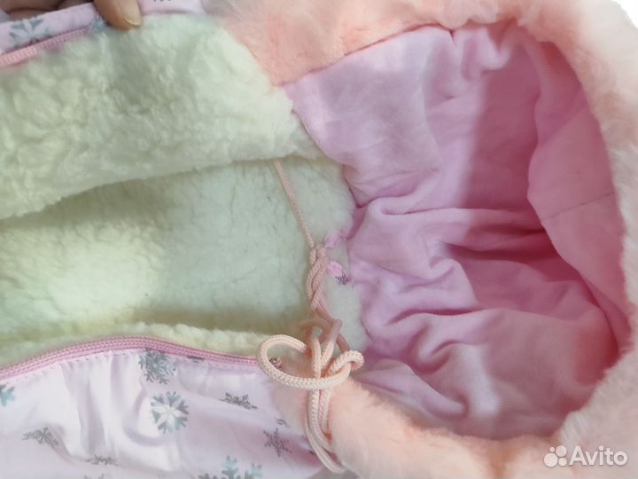 Зимний комбинезон для девочки