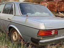 Mercedes-Benz W123 2.0 MT, 1982, 250 000 км, с пробегом, цена 150 000 руб.