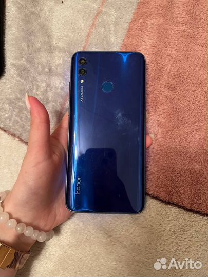 Телефон Honor 10 lite