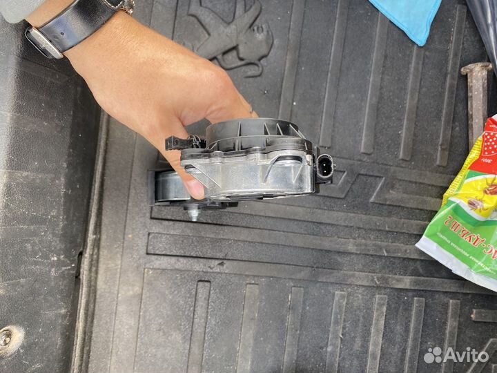 Родинк натяжителя Peugeot EP6 новый