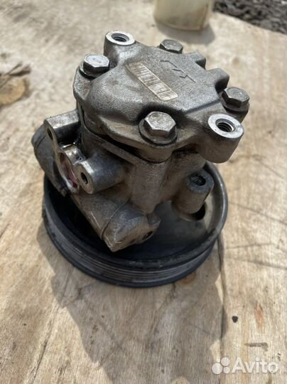 Логан 2 насос гур