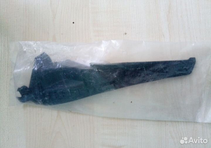 Молдинг лобового стекла Киа Пиканто 2017