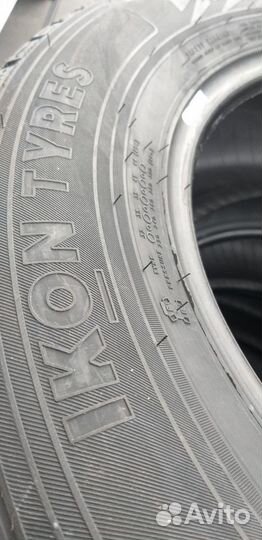 Ikon Tyres Nordman 7 215/60 R16