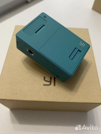 Экшн-камера Xiaomi Yi