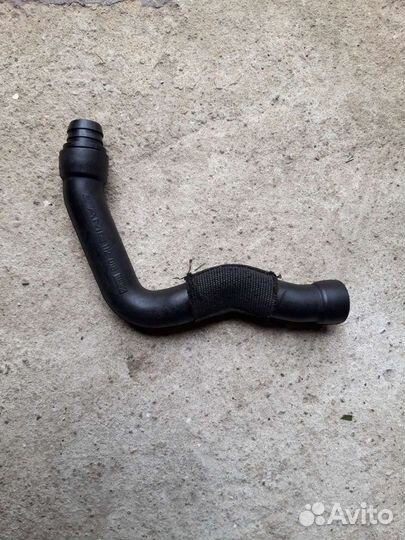 Шланг вентиляции Mercedes M113k 55amg