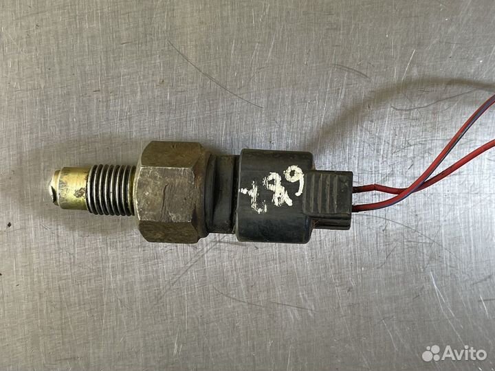 Датчик кпп Mitsubishi Galant 1993 1997