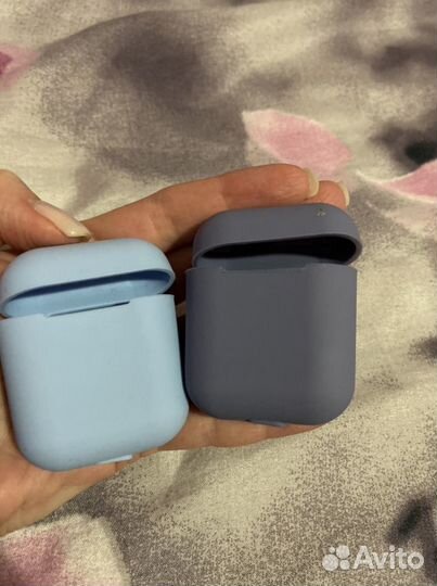 Чехлы на AirPods