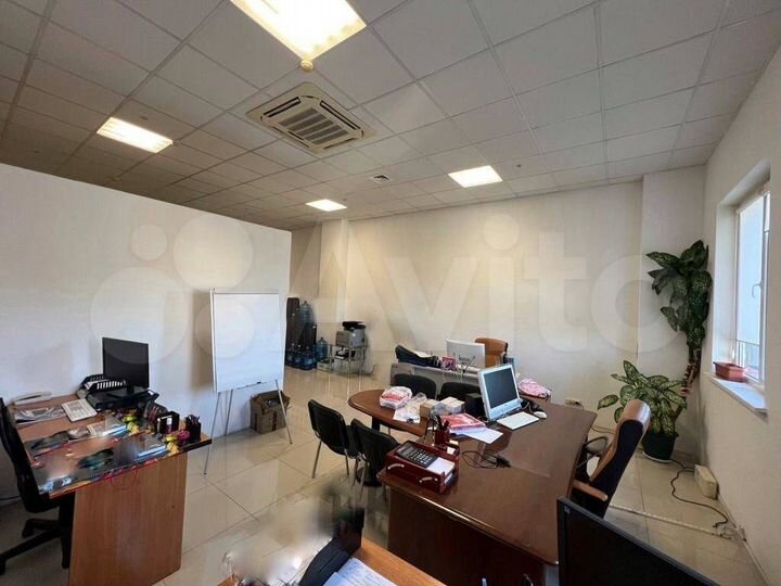 Продам офисное помещение, 73.8 м²