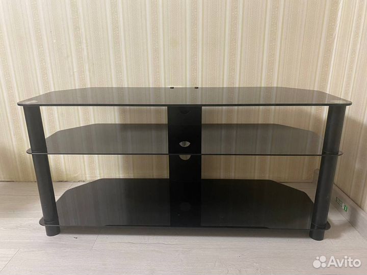 Стеклянная тумба под телевизор