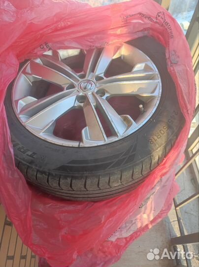 Triangle EffeXSport TH202 245/50 R18