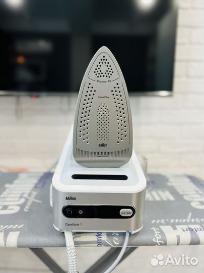 Утюг с парогенератором braun