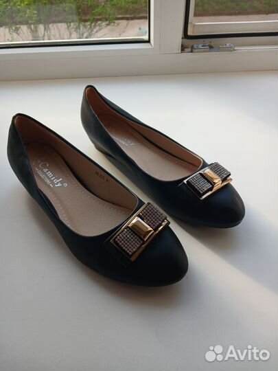 Отдам бесплатно женские вещи