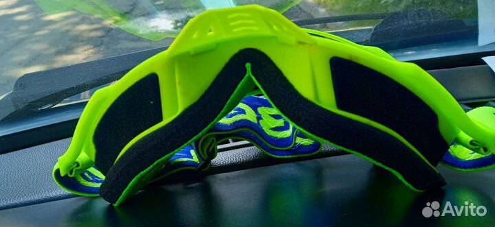 Кросовая маска с фотохромной линзой