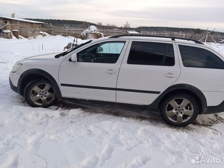 Skoda Octavia Scout 1.8 МТ, 2011, 195 114 км