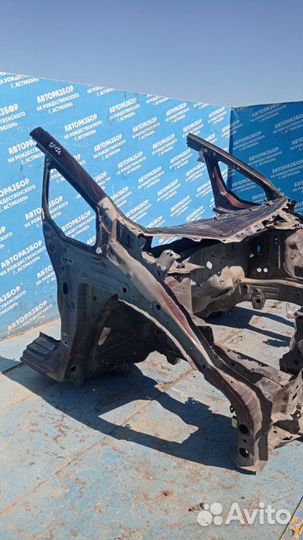 Передняя часть кузова Honda Fit хэтчбек 2012