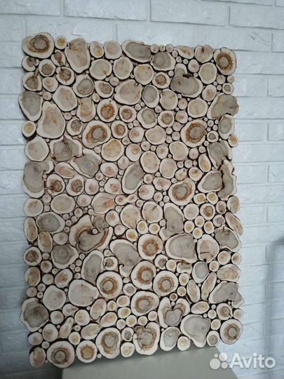 Панно из можжевельника