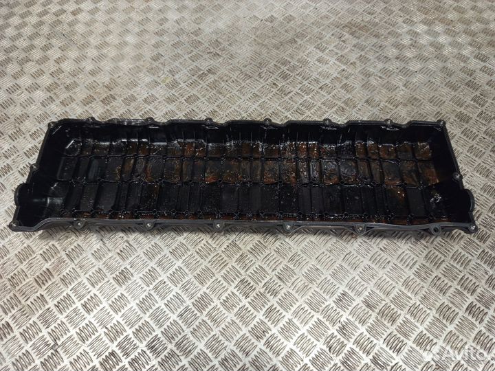 Клапанная крышка MAN 51034016039