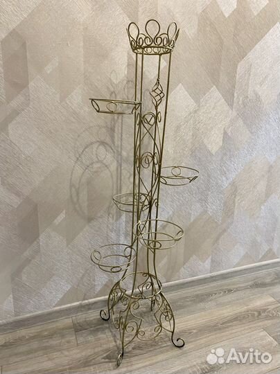 Подставка для цветов напольная