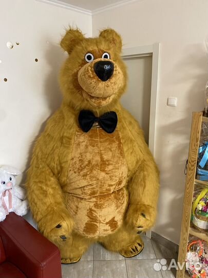 Надувной костюм бурый Медведь из маши и медведи