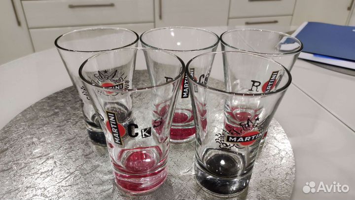 Камни для виски, набор пробок, стаканы мартини