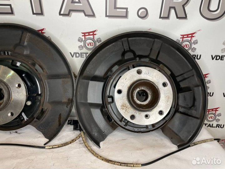 Цапфа задняя Bmw 325I Е91 N53B30 2010