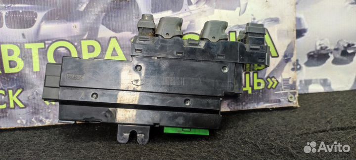 Блок управления стеклоподъемниками Volvo S80