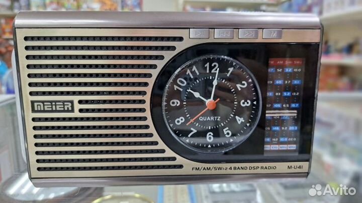 Радиоприемник с фонарем Meier M-U41