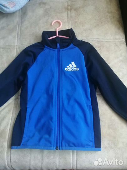 Спортивный костюм adidas для мальчика 110 см