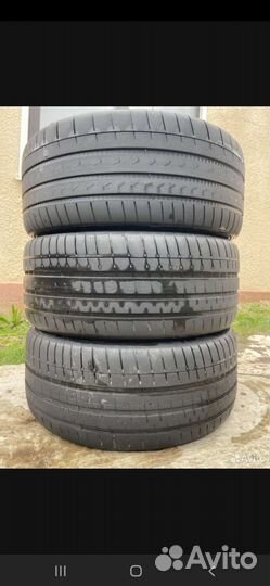 Vredestein ArcTrac 245/30 R20