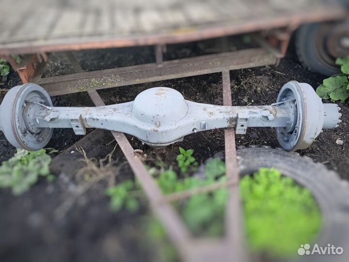 Задний мост на газ 66