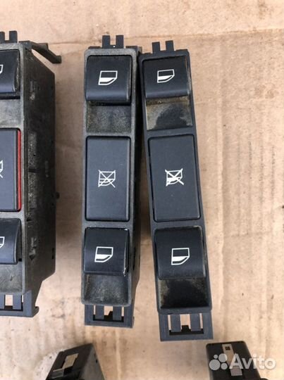Кнопка стеклоподъемников BMW 3 е46