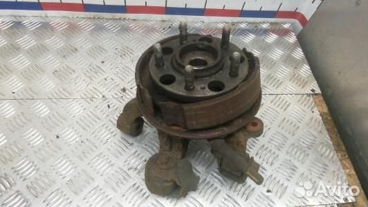 Ступица задняя правая hyundai tucson JM (YEA21NX01