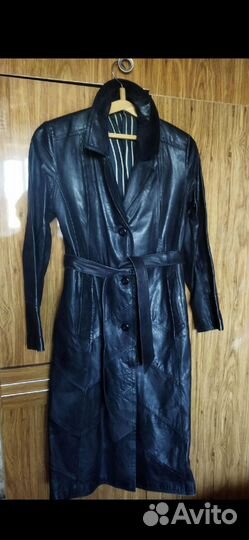 Кожаный плащ