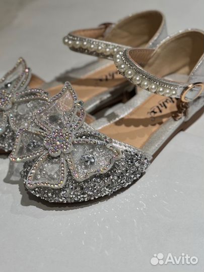 Туфли для девочки 27 размер