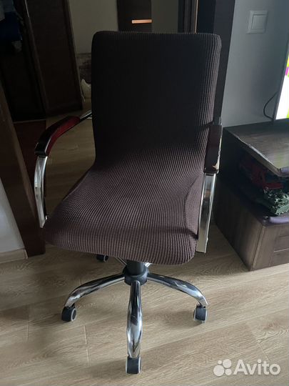 Компьютерное кресло бесплатно