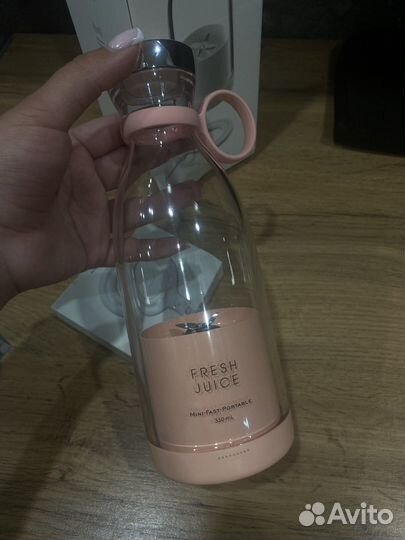 Портативный блендер fresh juice