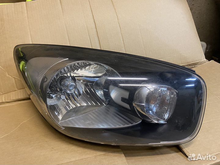 Фара передняя левая и правая kia picanto II (ta)