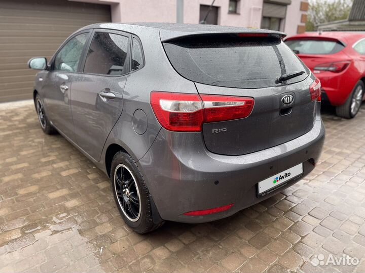 Kia Rio 1.6 AT, 2015, 137 500 км
