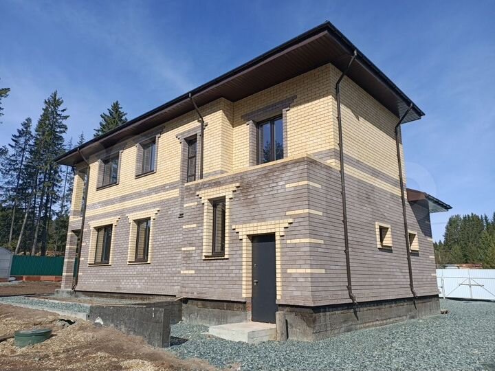 Коттедж 204 м² на участке 29 сот.