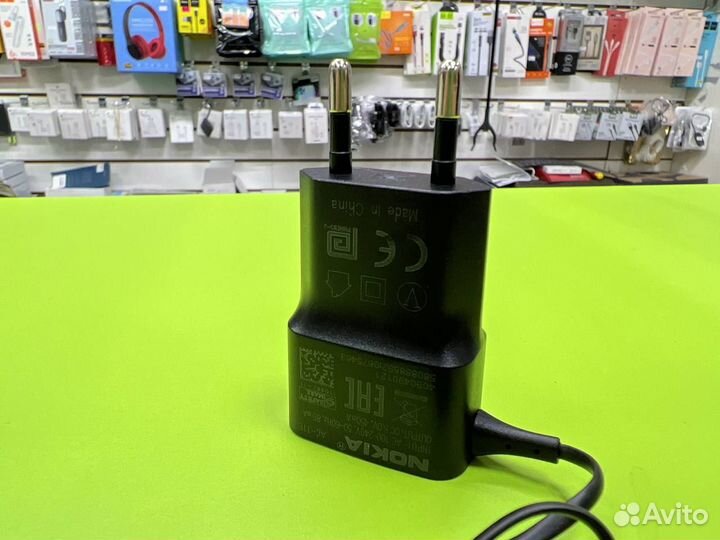 Зарядка для Nokia тонкая
