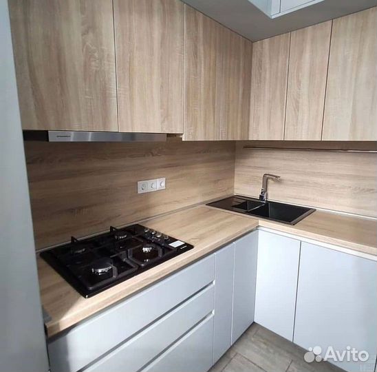 Кухонный гарнитур. Цена за всю кухню