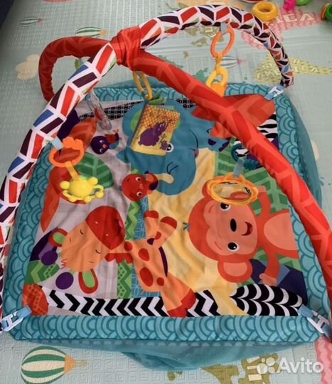Развивающий коврик-манеж