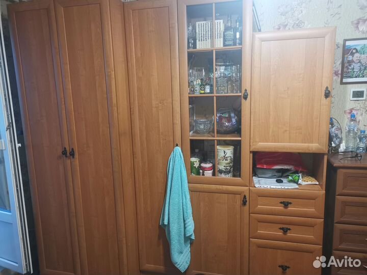 Стенка со шкафом